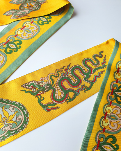 Quà Tặng Cao Cấp / Khăn Twilly Lụa Hương Vân Long Mộng / Xanh Lá & Vàng / 6cm x 150cm