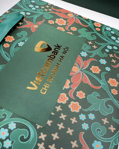 Set 3 Hộp Quà – Quà Tặng Doanh Nghiệp Cao Cấp Tinh Nhã / Khăn Lụa Vuông Phụng Vũ Vân Ca / Tím