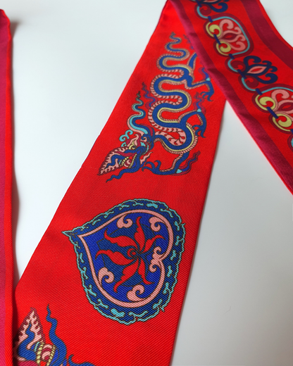 Quà Tặng Cao Cấp / Khăn Twilly Lụa Hương Vân Long Mộng / Đỏ / 6cm x 150cm