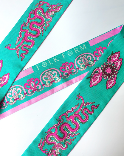 Quà Tặng Cao Cấp / Khăn Twilly Lụa Hương Vân Long Mộng / Xanh Ngọc & Hồng / 6cm x 150cm