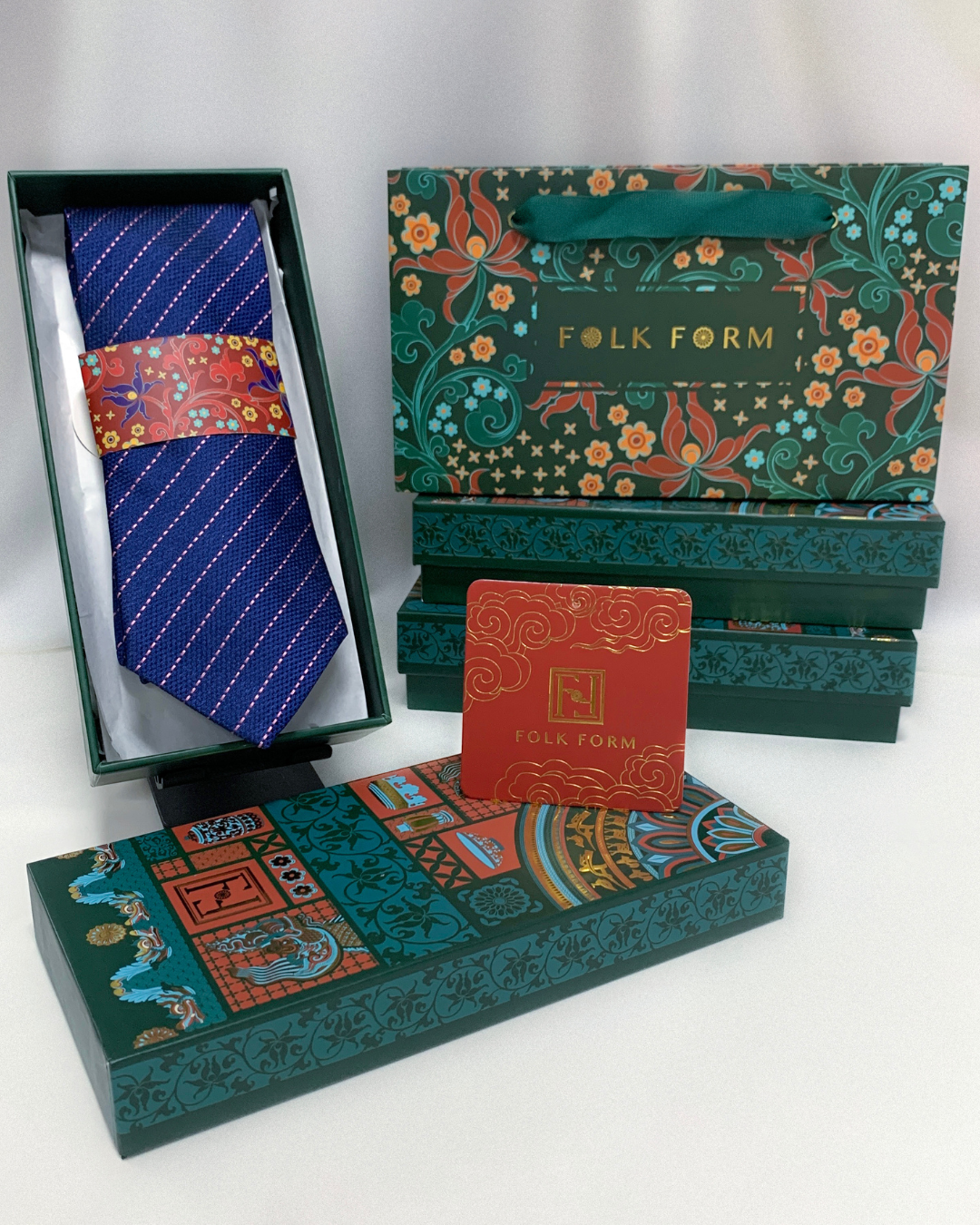 Cà Vạt Lụa Gấm Hoa Văn Đan Lát / Xanh Dương Sáng / 8cm x 145cm