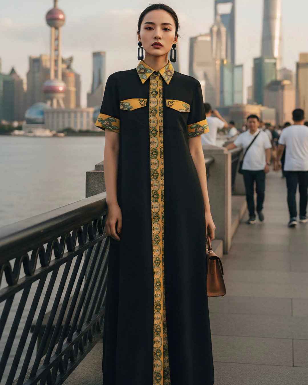 Đầm Sơ Mi Lụa Xẻ Tà Dáng Suông / Họa tiết Lụa Trơn Đen & Twilly Mây Hoạ Long Ân Vàng