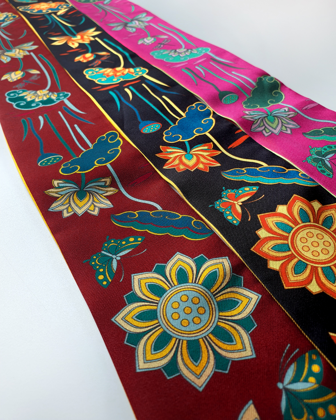 Quà Tặng Cao Cấp / Khăn Twilly Lụa Cố Đô Liên Hoạ / Nâu & Xanh Lá Đậm / 6cm x 150cm