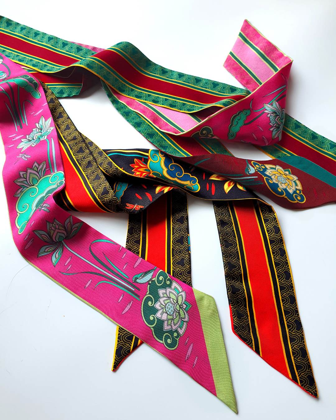 Quà Tặng Cao Cấp / Khăn Twilly Lụa Cố Đô Liên Hoạ / Nâu & Xanh Lá Đậm / 6cm x 150cm