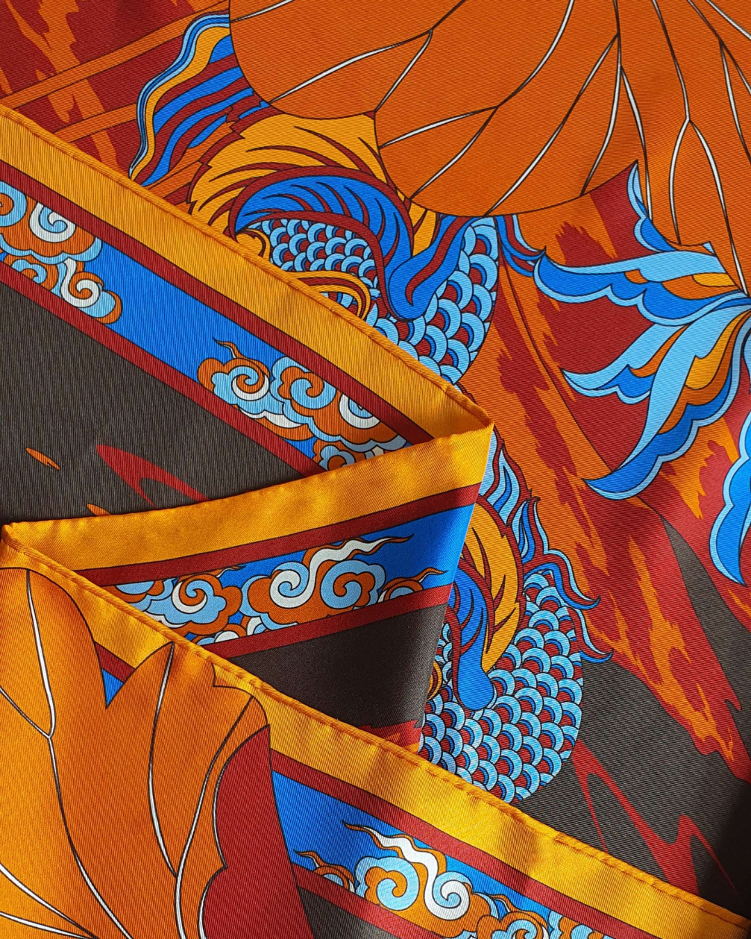 Khăn Lụa Uyên Ương Liên Hạ / Nâu & Da Cam / 65x65cm / 26x26in