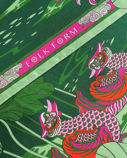 Khăn Lụa Uyên Ương Liên Hạ / Xanh Lá & Hồng / 55x55cm / 22x22in