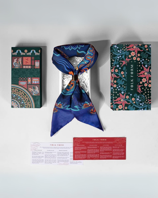 Set 3 Hộp Quà – Quà Tặng Doanh Nghiệp Cao Cấp Tinh Nhã / Khăn Lụa Vuông Hương Vân Long Mộng / Xanh Lam Đậm