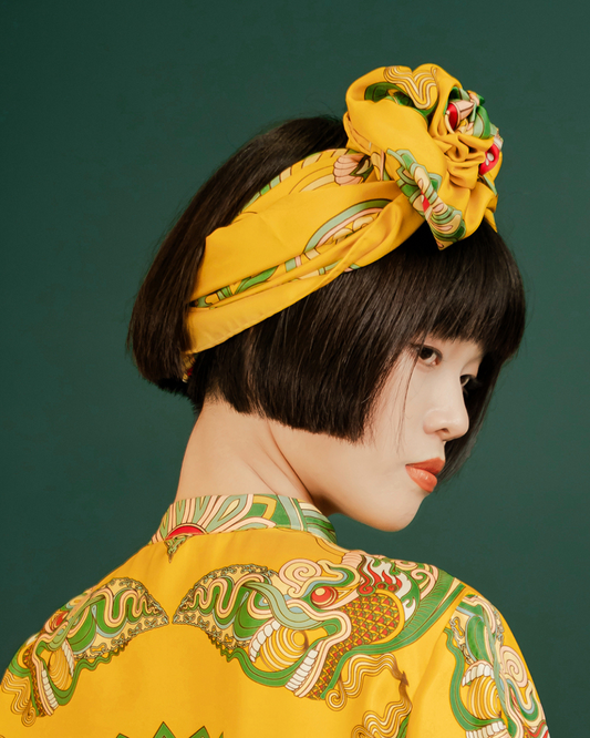 Khăn Lụa Mây Hoạ Long Ân / Vàng / 90x90