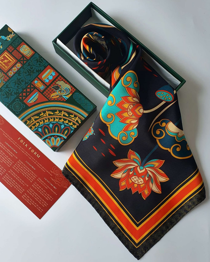 Khăn Lụa Cố Đô Liên Hoạ / Đen & Da Cam / 55x55cm / 22x22in