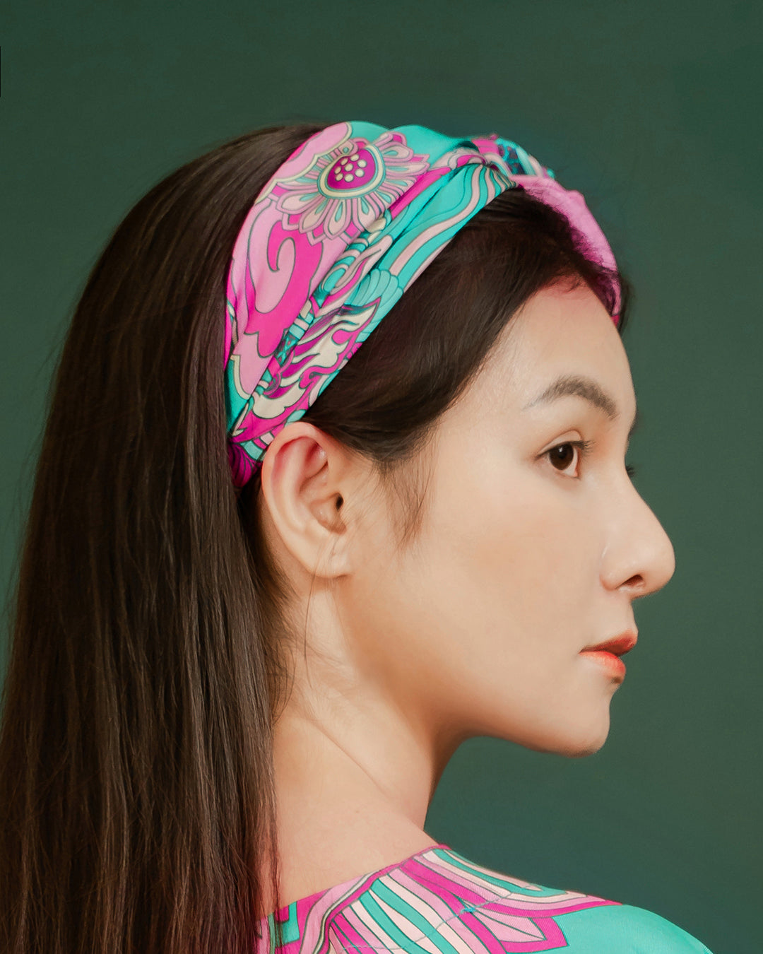 Khăn Lụa Vuông Hương Vân Long Mộng / Xanh Ngọc & Hồng / Quà Tặng Cao Cấp