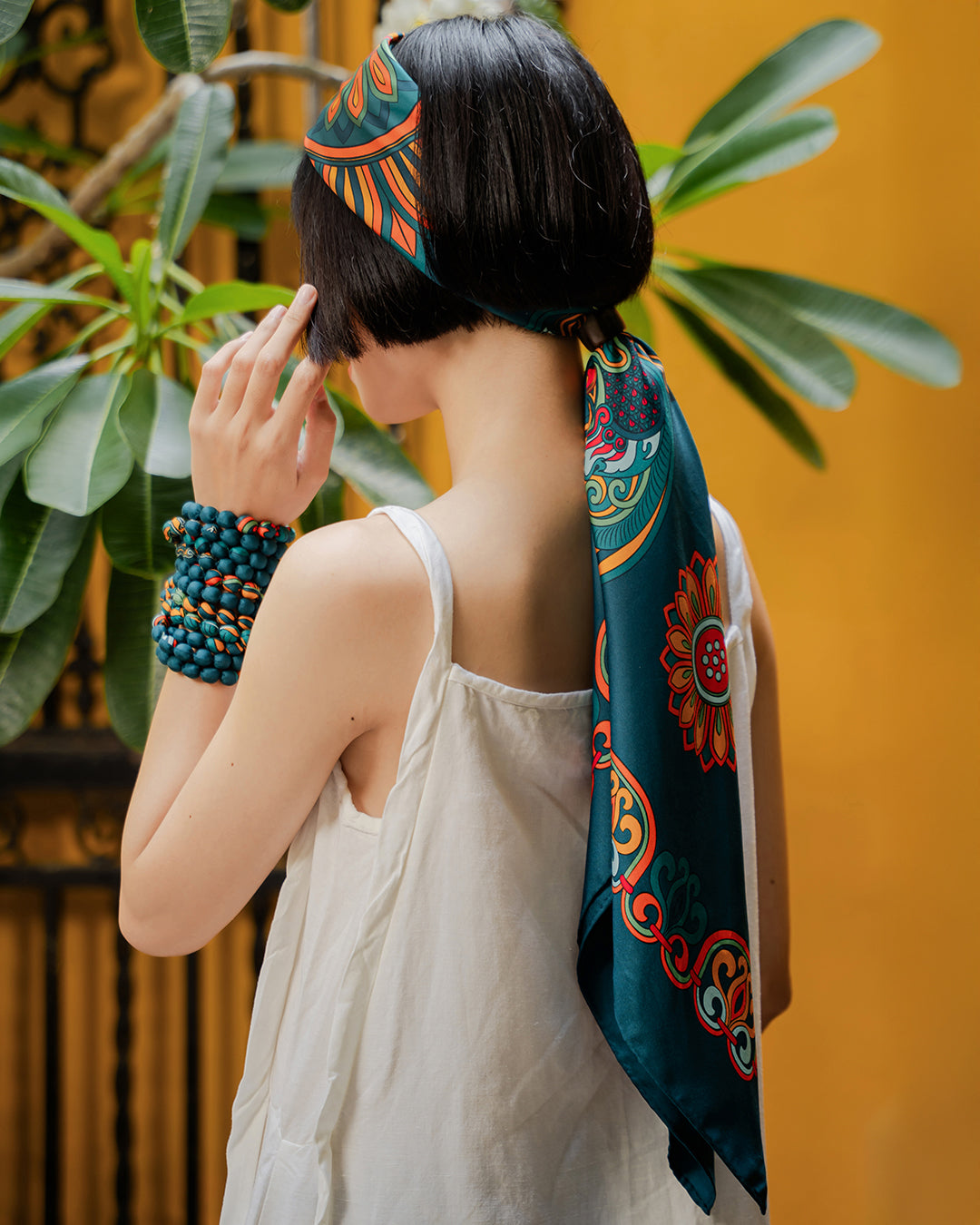 Khăn Lụa Mây Hoạ Long Ân / Xanh Lá Đậm