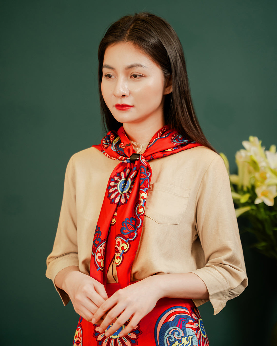 Khăn Lụa Mây Hoạ Long Ân / Đỏ / 90x90