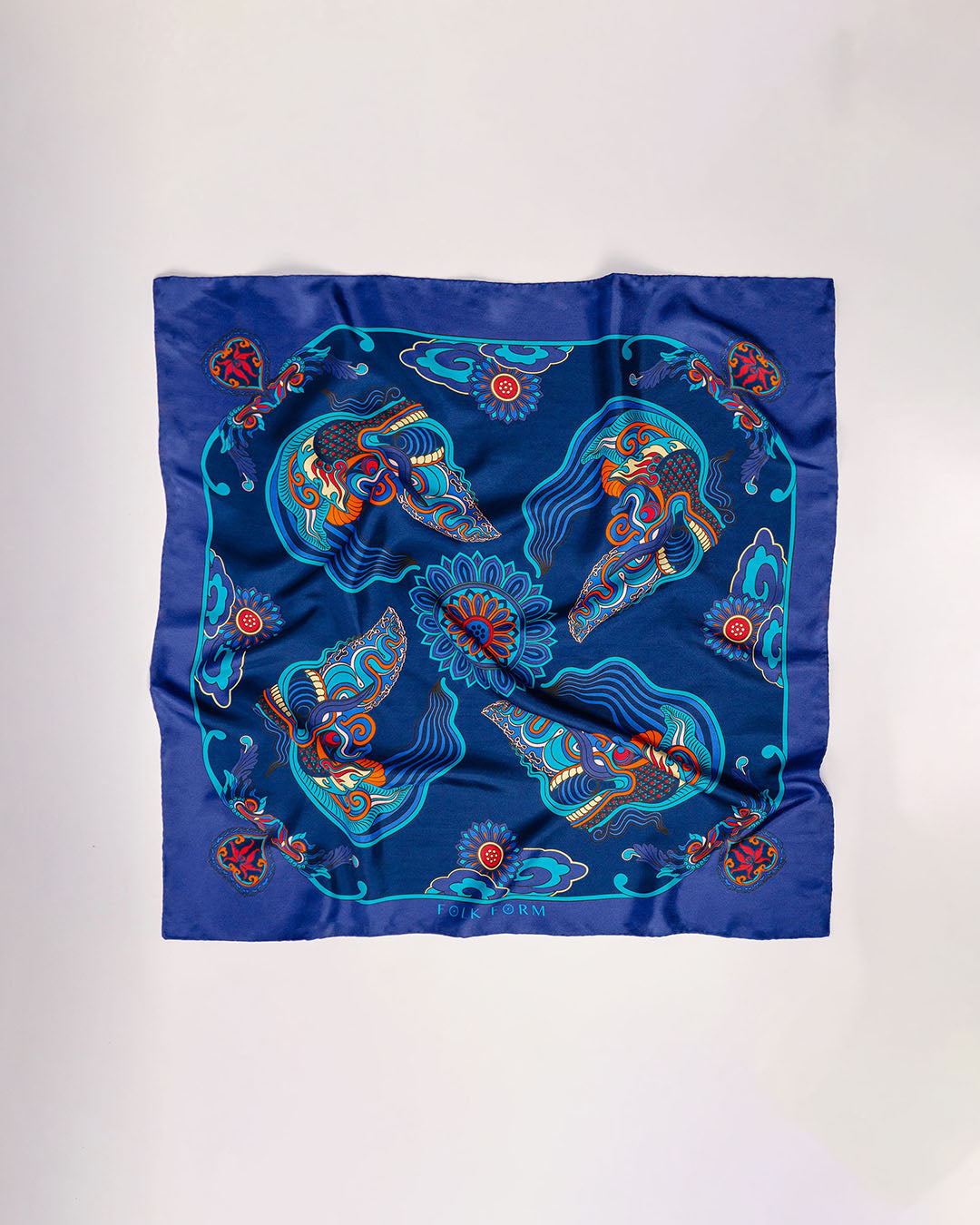 Quà Tặng Cao Cấp Tinh Tế / Khăn Lụa Vuông Hương Vân Long Mộng / Xanh Lam Đậm