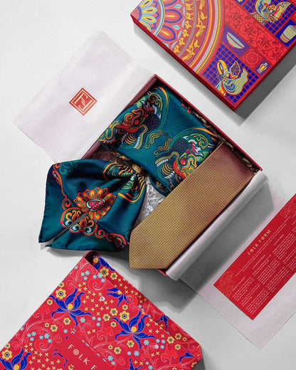 Quà Tặng Cao Cấp / Khăn Lụa Vuông Mây Hoạ Long Ân / Xanh Lá Đậm