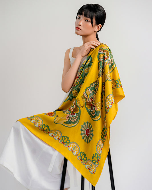 Khăn Lụa Mây Hoạ Long Ân / Vàng / 90x90