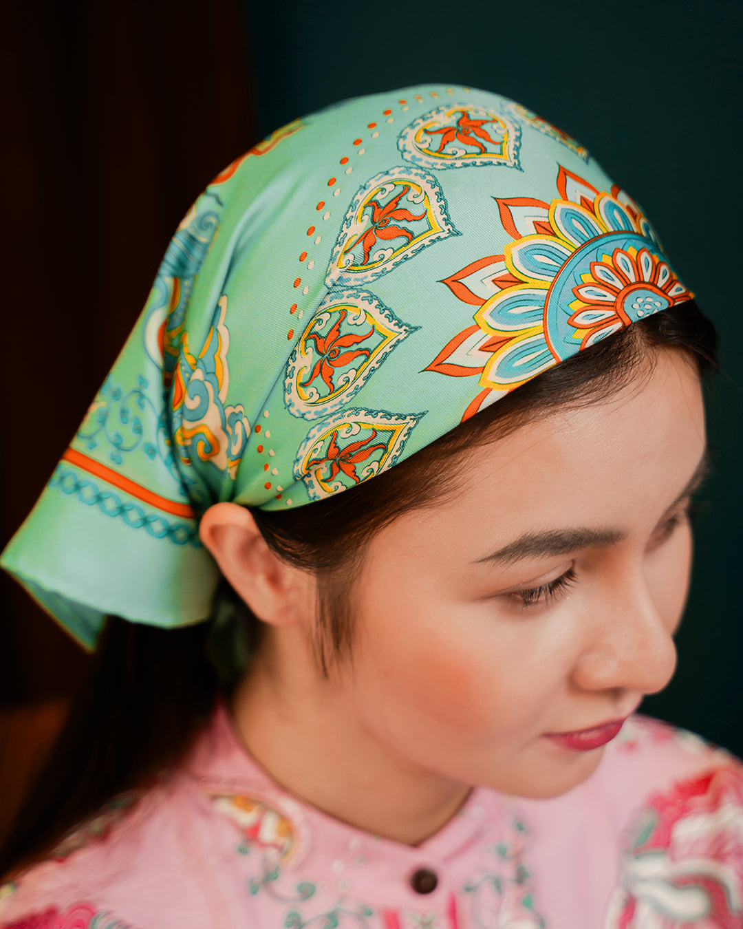 Khăn Lụa Vuông Phụng Vũ Vân Ca / Xanh