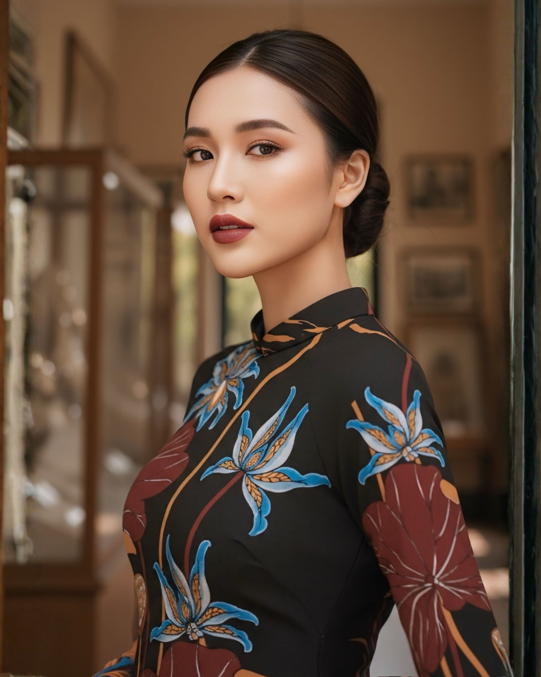 Áo Dài Lụa Truyền Thống / Họa tiết Uyên Ương Liên Hạ Nâu & Da Cam