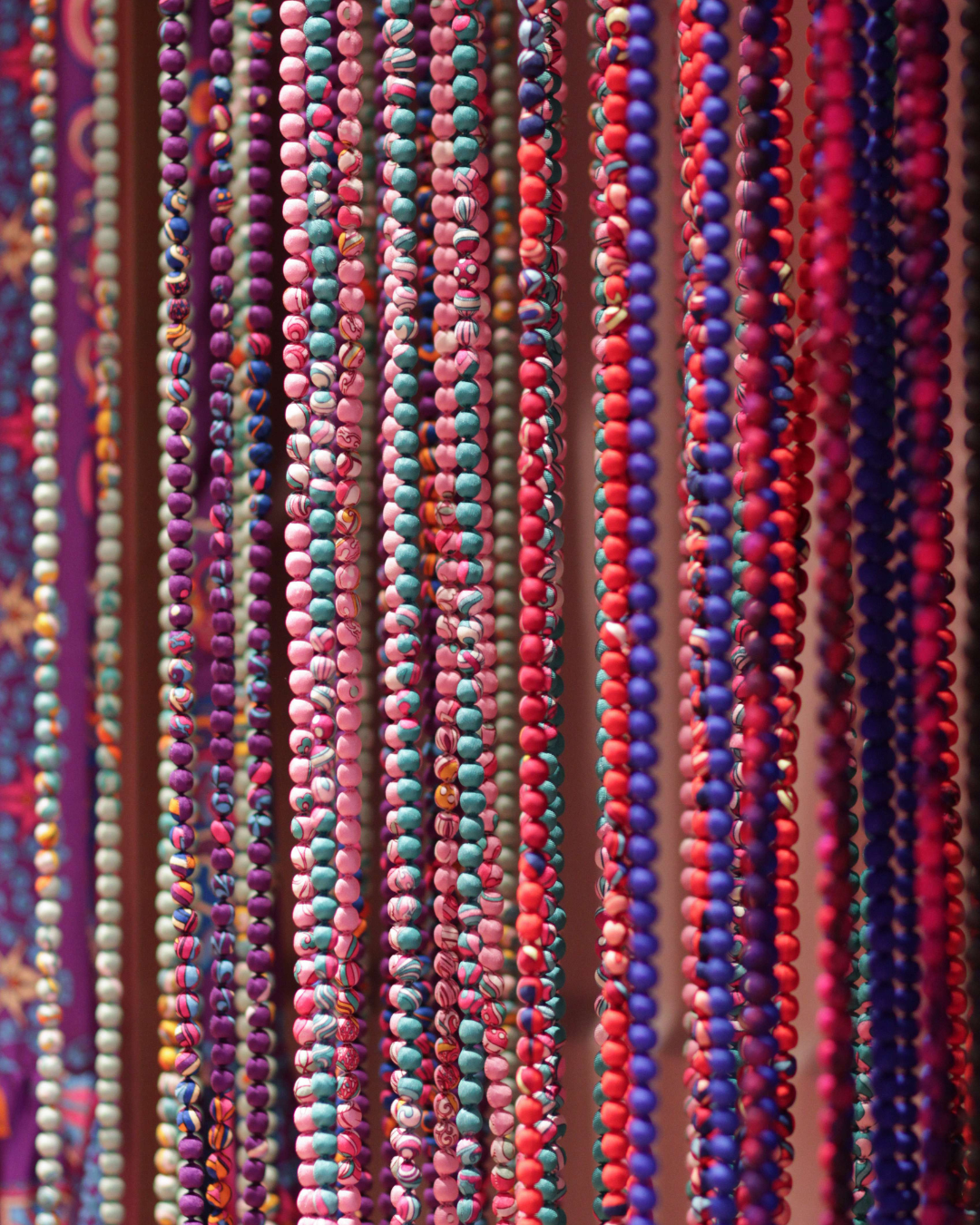 Vòng Hạt Bọc Lụa / 62cm