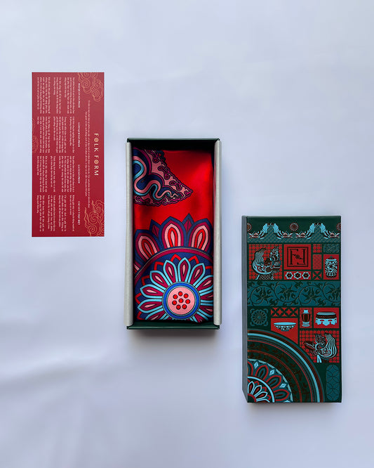 Set 3 Hộp Quà – Quà Tặng Doanh Nghiệp Cao Cấp Tinh Nhã / Khăn Lụa Vuông Hương Vân Long Mộng / Đỏ