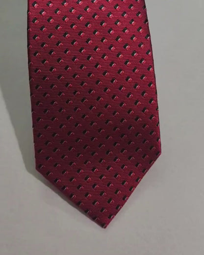 Cà Vạt Lụa Gấm Hoa Văn Lập Thể / Đỏ / 8cm x 145cm